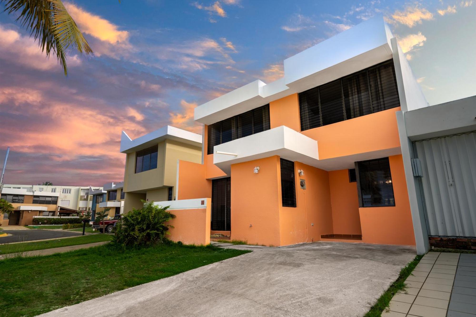 Blue Water Beach Villa 卢基约 外观 照片
