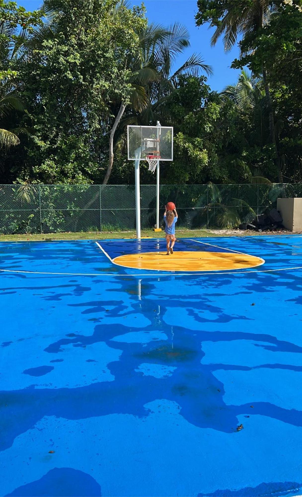 Blue Water Beach Villa 卢基约 外观 照片