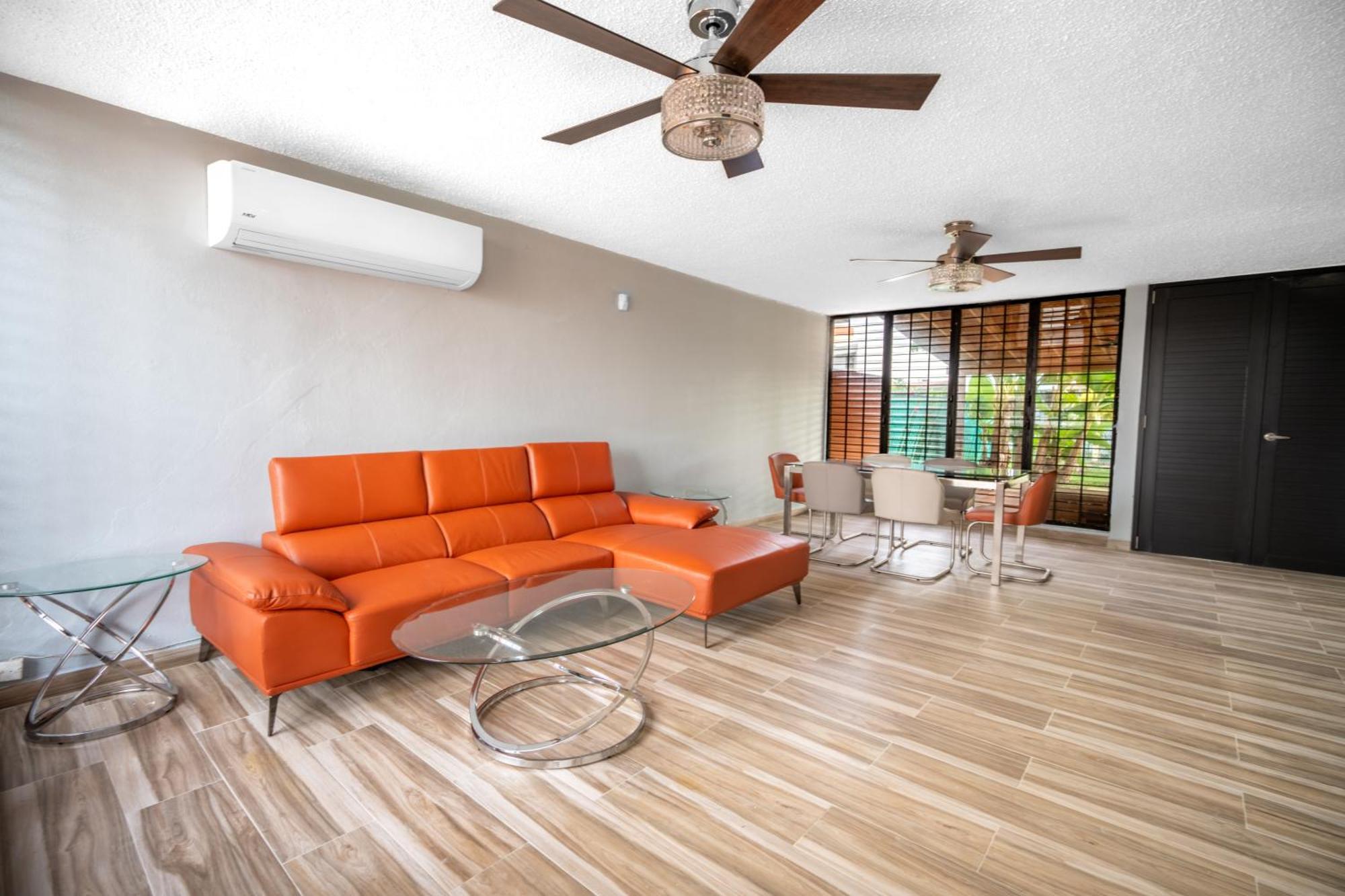 Blue Water Beach Villa 卢基约 外观 照片